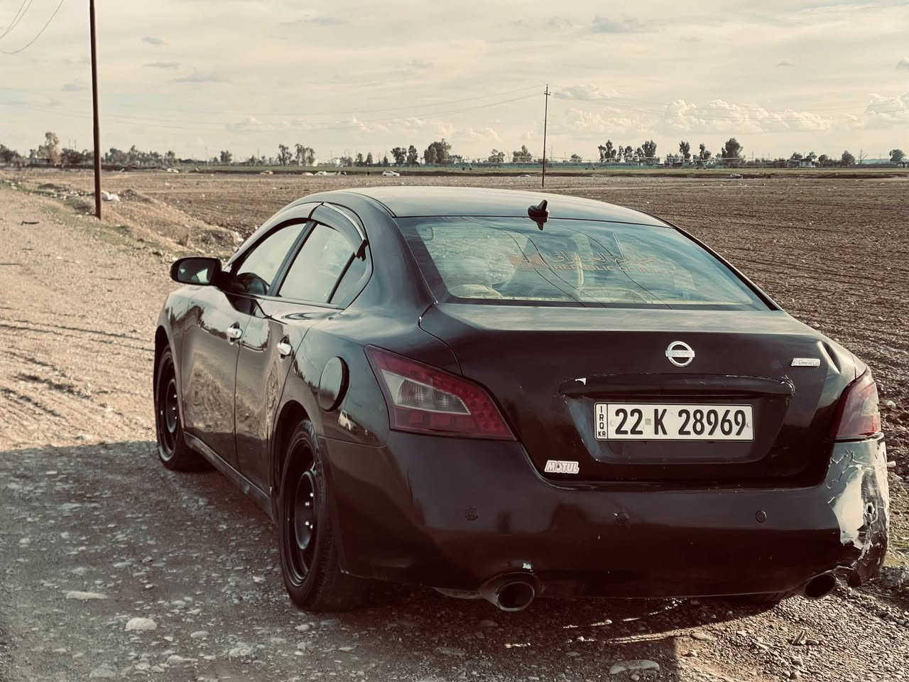 سلام عليكم نيسان مكسيما 2011 خليجي فول موصفات SV فتحه بصمه كشنات كهربائي  حفظ ميموري 3 وضعيات تحكمات ستيرن مثبت سرعه شفتات موصفاتها معروفه تدفئه تبريد قطعتين  دفتر بانزين منضومه غاز سياره V6 مكينه3500 السياره قطعتين صبغ اثر جلح بدون حادث بونيد وصندوك وبيها طخه  بسيطه بل دعاميه لورا مثل ما موضح بلصور السياره مرتبه ومال جنايه ومصروف عليها
السعر 88 وبيها مجال للطيبين
عنوان كركوك
(***********)
