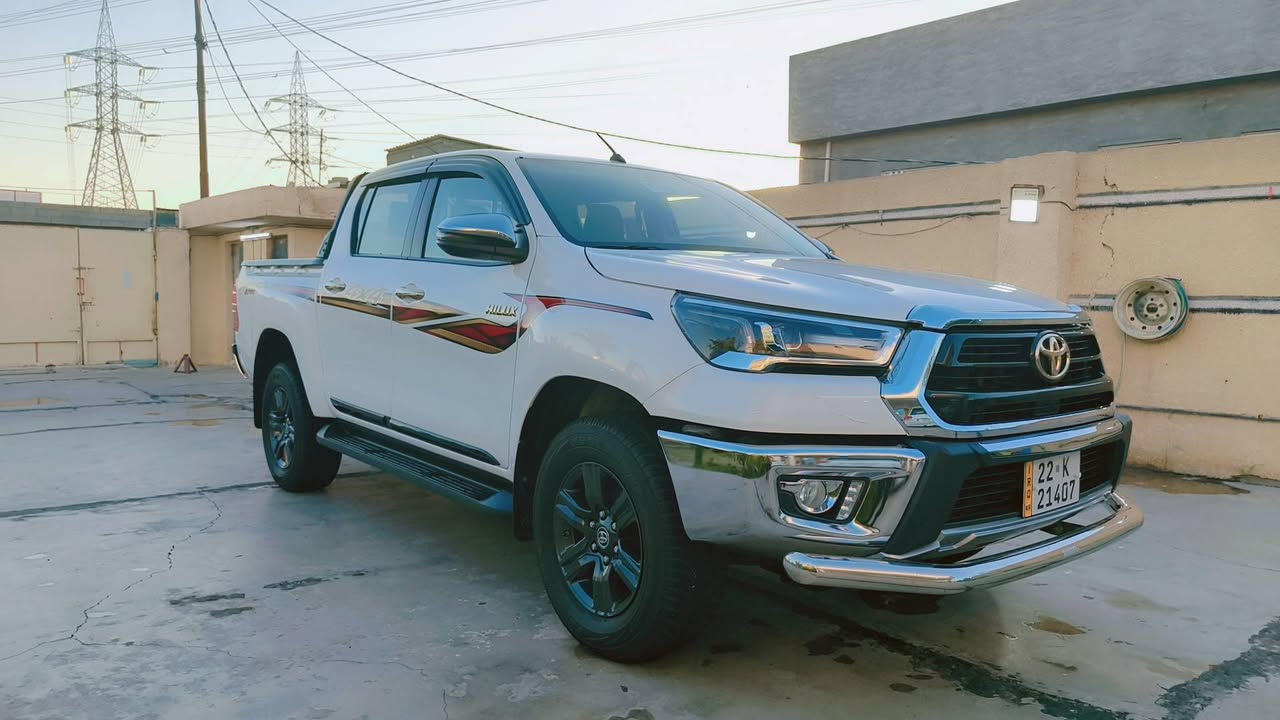 #للبيع_تيوتا_هايلوكس_4×4_2025
ماشيه 27 الف 

اربيل بسمي تحويل ثاني يوم

بعدها زيرو بحاله لوكاله

موصفات معروفه فول 

بصمه
يداة مذهبه 
منفاخ
جكات بنيد
جام اوتو
شاحن لاسلكي
كروس سرعه
عدة طورئ و لكتلوكات و لبصمه ثانيه بعدهن 
سعر البيع 350 وبيها مجال 

عنوان بغداد
***********
***********
