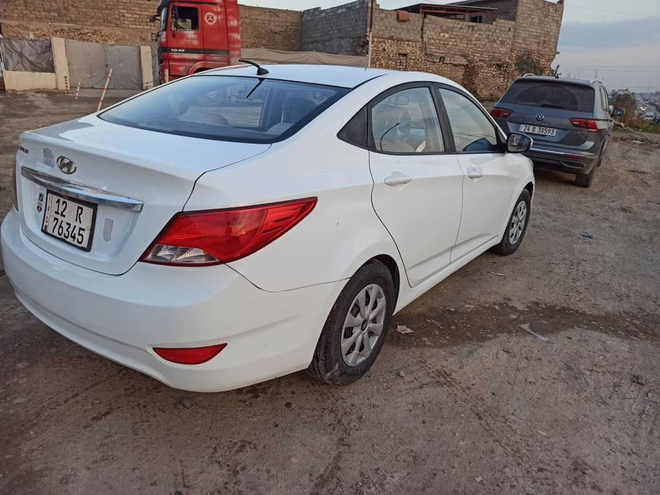 اكسنت
موديل 2017
رقم نينوى الدولي 
كابون بانزين  الكتروني 
وارد كوري 
كير شرط 
محرك 14 دوش بي صرف 
سياره ضررها بيها ربع بوند صبغ وجاملغ تعديل بارد وبيها ملاحظات 
شرط التحويل 
السعر 85$ وبيها مجال 
🛑ملاحظه مهمه
 
***********
