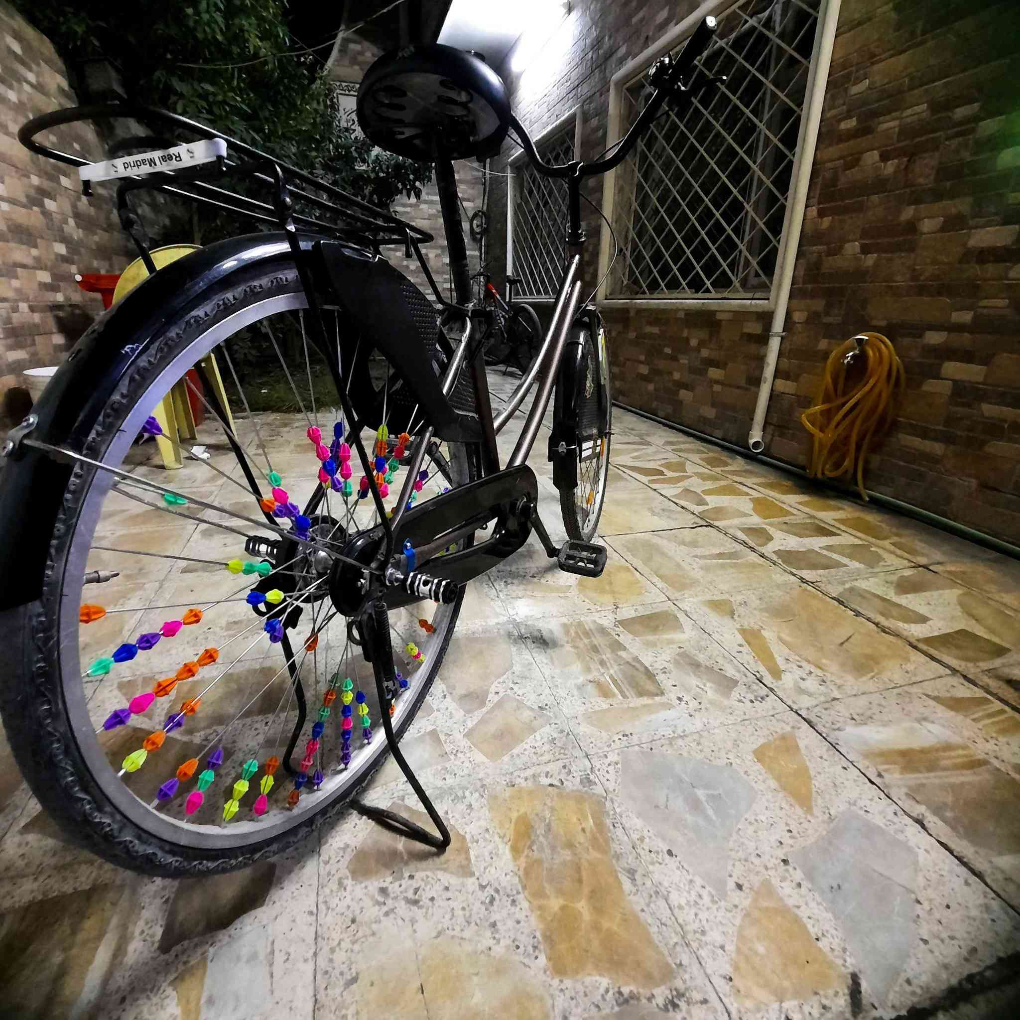 بايسكل بناتي الصناعة ياباني
البايسكل مرتب  
ونظافة %100 
مكاني بغداد السيدية  
السعر 70 وبي مجال 
للتواصل ***********
