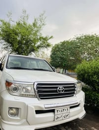 لاندكروزر • ٢٠١٣ • مكفوله