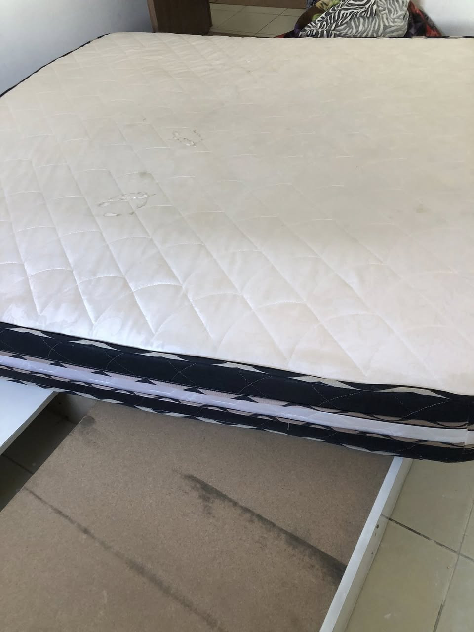 اغراض لبيع جديده غير مستعمله ماعدها الكاونتر مستعمل


**إذا كنت صاحب هذا الإعلان وتريد حذفه لأي سبب، رجاءا أرسل رسالة إلى الدعم الفني**