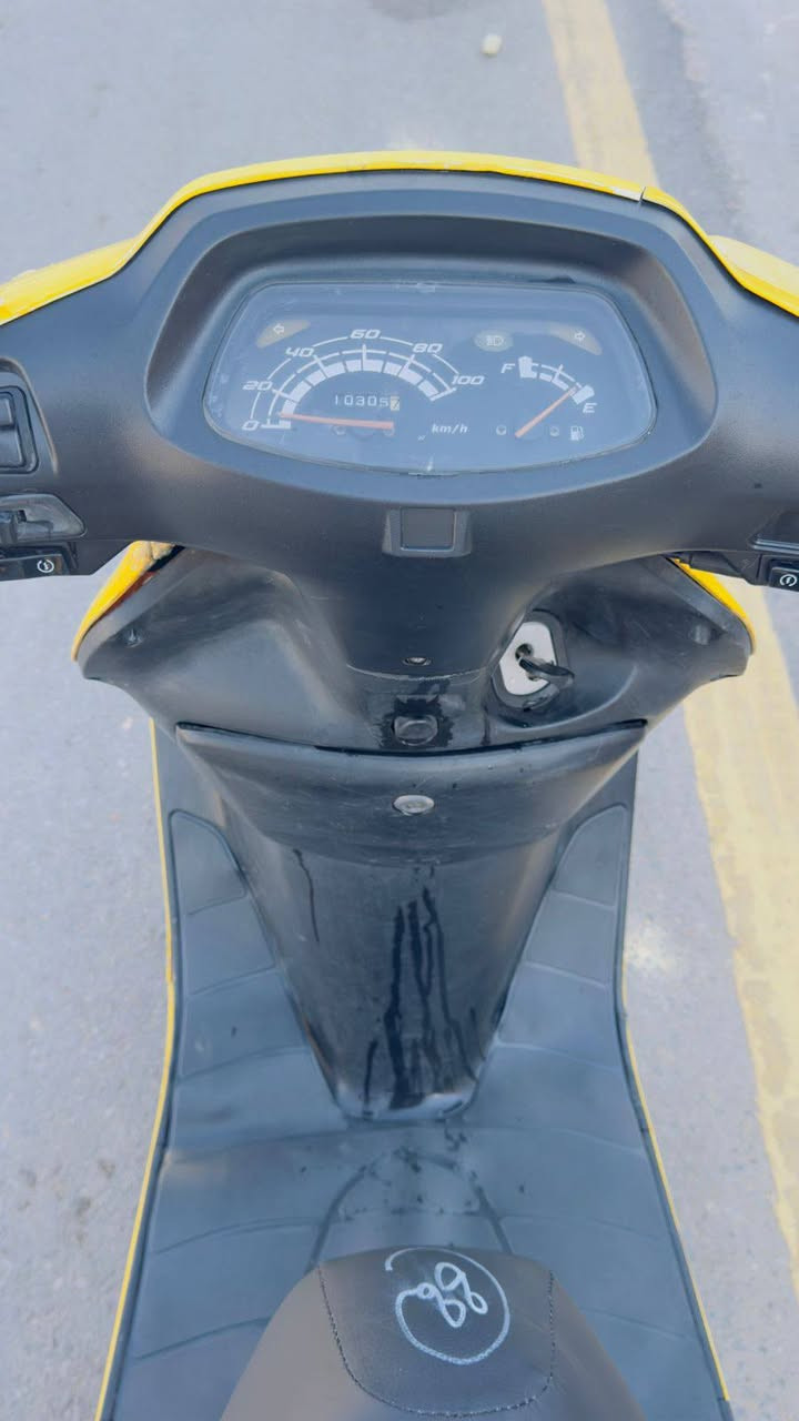 سلام عليكم دراجه سبيسي ياباني للبيع دراجه خير من الله مبيه اي نقص كله شغاله كفر ياباني اصلي مكينه اول مرا تنفتح فقط رايمر 
العنوان الكوت الشهداء 
***********
