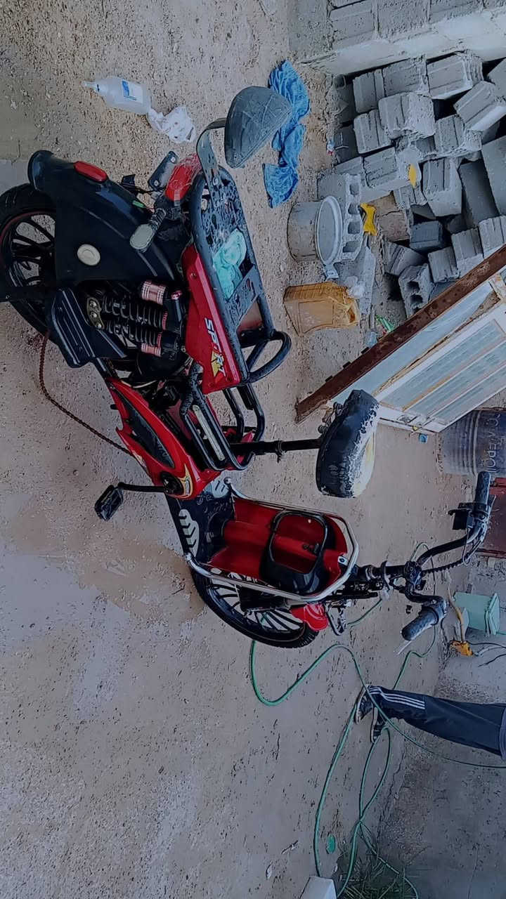 بايسكل شحن للبيع بس عاوزه بطاريه ضربها كامله مكمله المكان في النجف الاشرف عمود 155ع شارع كربلاء الر***********
