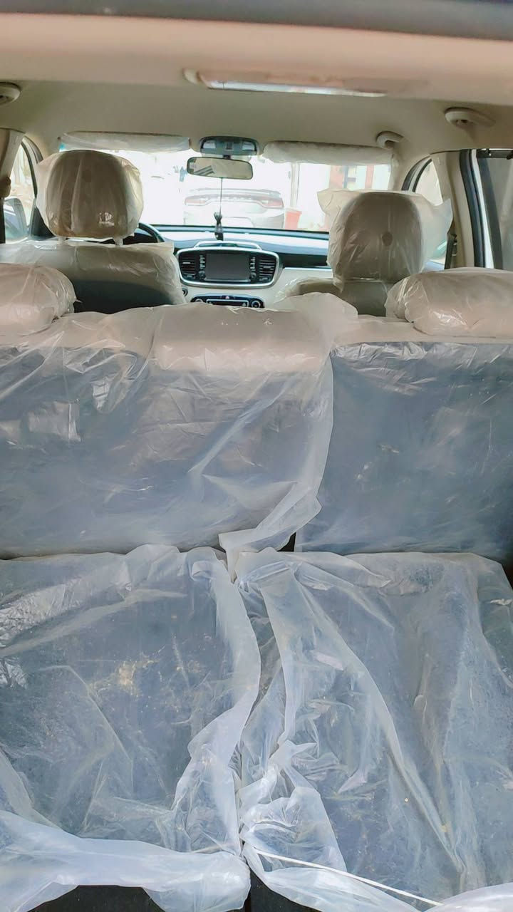 سورنتو 2020 خليجي رقم أربيل انكليزي
كفالة عامة 
ماشيه 100الف
بصمتين 
سبعه راكب 
مكينه 6سلندر  3500 
سياره جديده خير من الله 
تريد تحويل تريد وكاله 
سونار مرفق مع الصور 
السعر / 254 وبيها مجال الشراي اتصل وبيك خير ودلل 
مكان/ الديوانية 
رقم / ***********
 رقم / ***********
