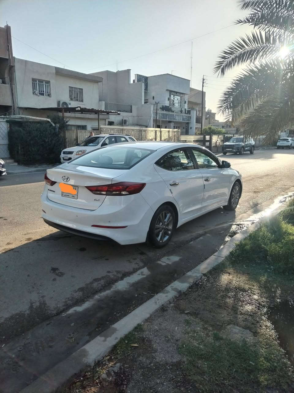 النترا 2017 خليجي للبيع
محرك 2000
ماشية 145 الف كم
السيارة نظيفة وبدون حادث فقط طخات بسيطة
مكان السيارة بغداد - حي الخضراء
سعر السيارة 14,000 دولار 
للاستفسار الاتصال على الرقم ***********
