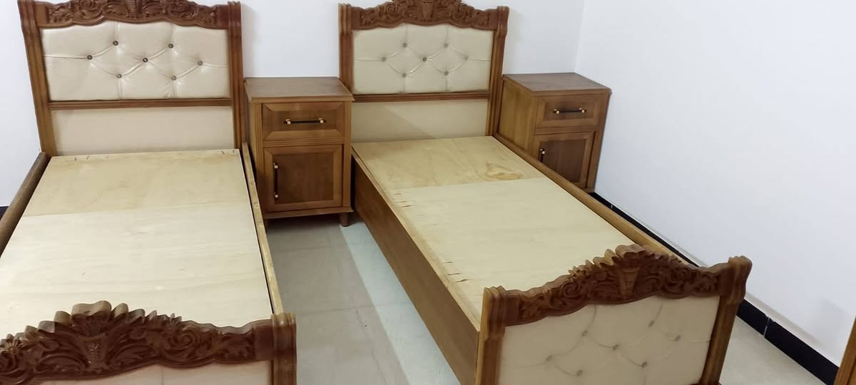 معمل ونجارة التيجان 👑 تكريت شارع الباشا
للتواصل على الارقام التالية 👈🏼  اتصال او واتساب
***********
***********
***********
