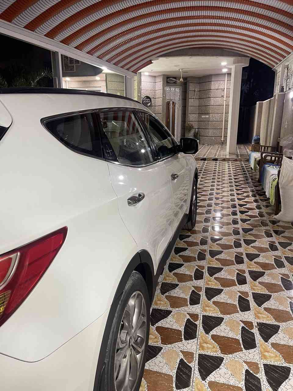 السلام عليكم سنتافي 13 خليجي 7 راكب 3 قطع تبريد محرك 2400 دوش كشن كهرباء اشاير مري شفط بانروما  
صبغ جاملغ اليمين وباب الخلفي العبري مبدل بلادي السعر 140ورقه  ***********
