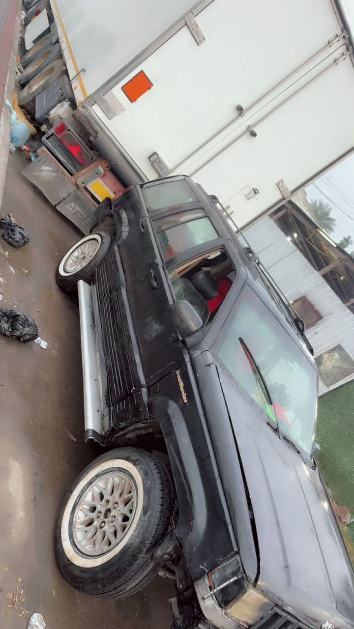 سلام عليكم جيب شيروكي موديل 1995  كير مكينة محمور بطة تبريد بس غاز رقمها بغداد  كشنات كهرباء تخم تايرات جديد باتري جديد  تحويل شوكت ما تريد  وكالة موجودة سعر ٣٢ بيها مجال باقي تفاصيل عل رقم ***********
