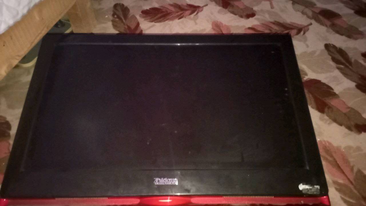 اغراض للبيع
واسط الكوت الخاجيه شارع ٤٠ 