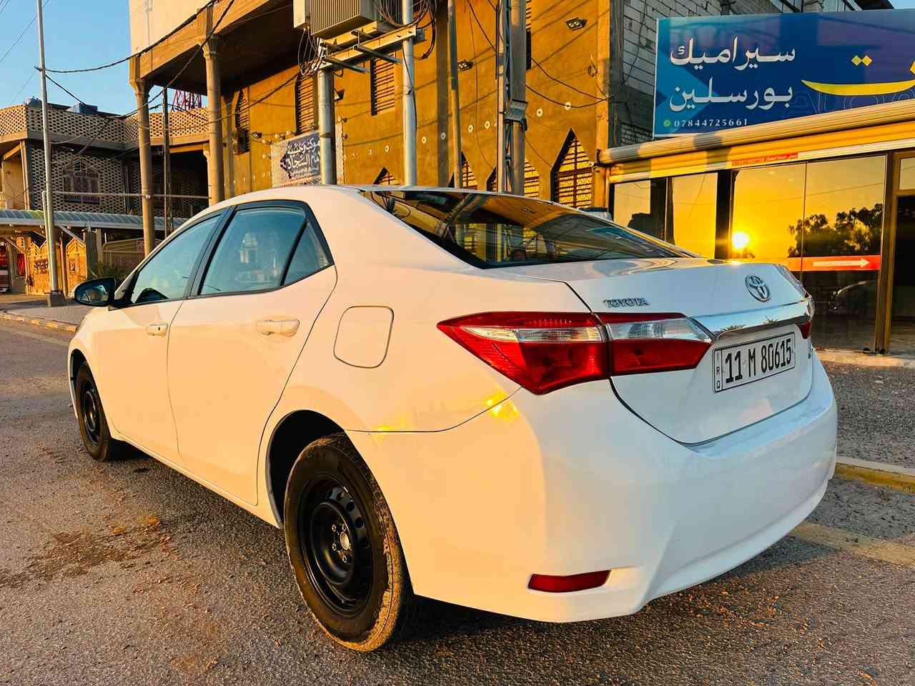 كورلا 15 وارد خليجي كفالة من تبديل والضربة والصبغ عدا كرتات السونار كدامك ب اسمي مشروع وطني كير محرك تبريد كفالة ماشية 190 السيارة احلى من الصور مكاني نجف 
*********** سعرها 144
