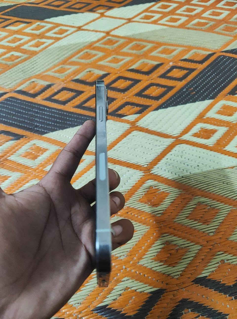 سلام عليكم
ايفون 12 برو ماكس ذاكرة 256 بطاريه 86 كله بلادي ماينفخ فحصه بالمي  مكفول من التصليح ( سيمكارت مايشتغل ) فقط يرهم بيع ومراوس مكان بغداد الحسينيه ***********
