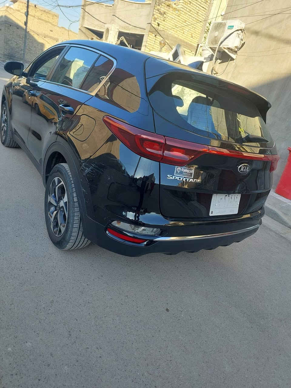 للبيع كيا سبورتج 2021 وارد امريكي 🔥👋🏻
فقط لون اسود
مواصفات:السبورتج العاديه لمعروفه 🖐🏻
1-داخل اسود ✅
2-تبريد قطعتين ✅
‎3-كروز مثبت سرعه ✅
‎4- تحكمات مقود جهتين ✅
‎5- منفذ usp ومنفذ شحن امامي وخلفي ✅
‎6- مرأة تعتيم اوتو دم ✅
‎7-بلاجكتور زنون  ✅
‎8- كشاف نهاري زنون ✅
‎9- مري شفط وإشارة بالمري ✅
‎10- شاشة وسطيه كبيره ✅
11- حجم المحرك 2400 ✅
‎13- هندبريك بلرجل ✅
‎14- فول تحكمات ستيرين ✅
‎15-وضعيات قياده (eco/sport/Normal) ✅
‎16-تخم تاير وصدر جديد جدا ✅
‎17- اربع اطارات دسكات وجديده جدا ✅
‎18- حساس بالدعامية امامي وخلفي ✅
‎19-بك لايت LED ✅
_______________________________________________
للاتصال والاستفسار : 5649 422 0773
                                      ☎️☎️         ☎️☎️       ☎️☎️
