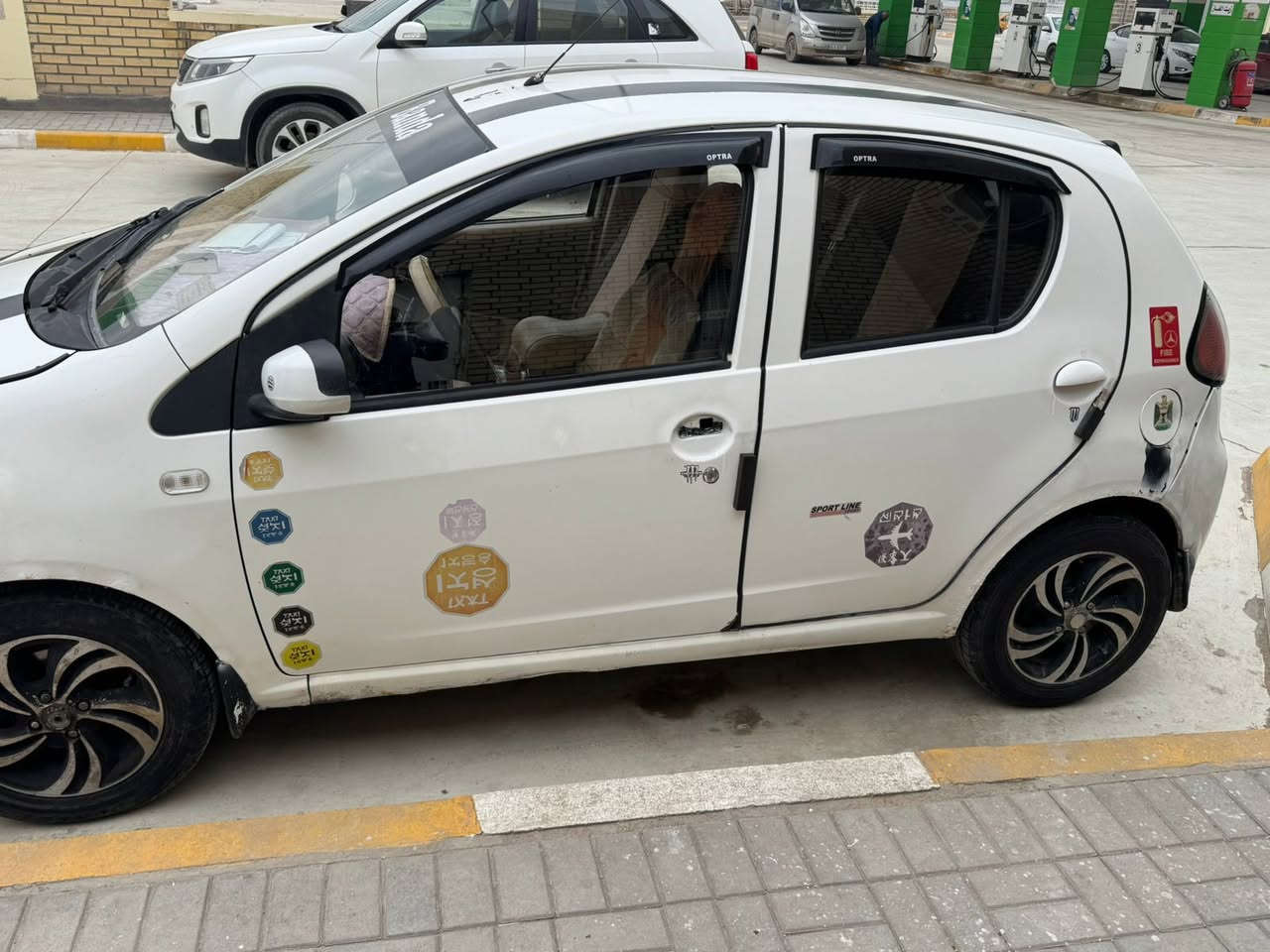 سياره للبيع
النوع : جيلي بانده
الموديل : ٢٠١٣
محرك كورله


**إذا كنت صاحب هذا الإعلان وتريد حذفه لأي سبب، رجاءا أرسل رسالة إلى الدعم الفني**