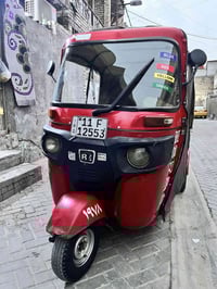 تكتك للبيع موديل 2020 نظّفيه خير من اللّٰه مثل الصوره وبيهاضربه بالصفح...