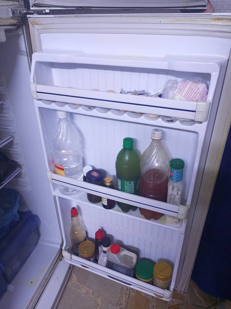 سلام عليكم ثلاجه شغاله سعرهه ميتين وبيهه مجال وسبلت شغال سعره ميتين وبي مجال 
‏‪***********‬‏ وهاذ رقم المكان بغداد البلاديات
