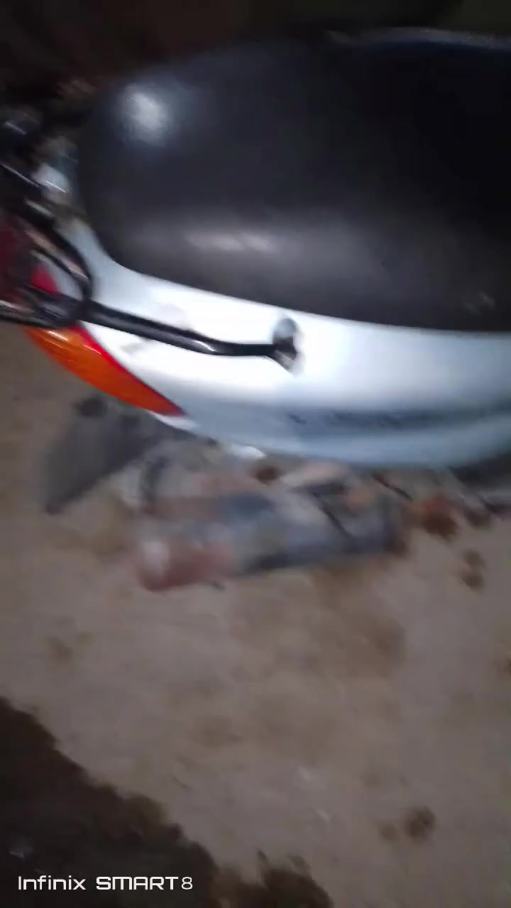 سلام عليكم ماكس قجمة اللبيع مكينة خير من الله دراجه فول شلعاة معدل كلجات جديد شاير يمن ويسار شغالات دوشه جديد كابريتر بلادي تشتغل هندر فول قبق كلجات جديد سعر 300/ وبيها مجال مكان بغداد شارع فلسطين ***********
