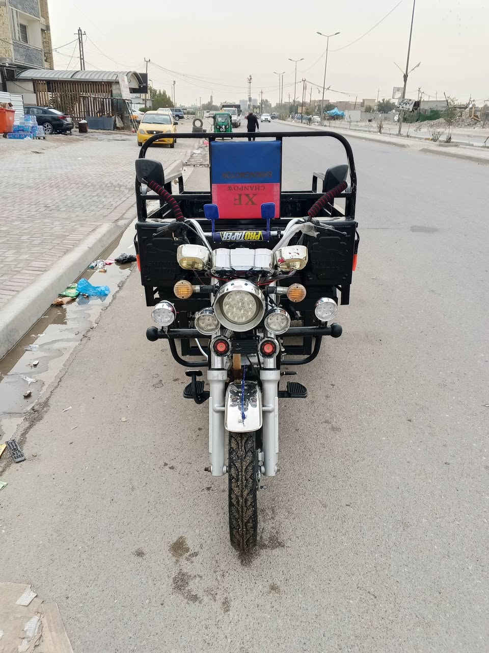 سلام عليكم ستوته موديل 2025 باب اول تشبول كتروني ويل صب دبل عريض بدي مطرز خير من الله السعر 2100 العنوان بغداد حي العلام الرقم ***********
