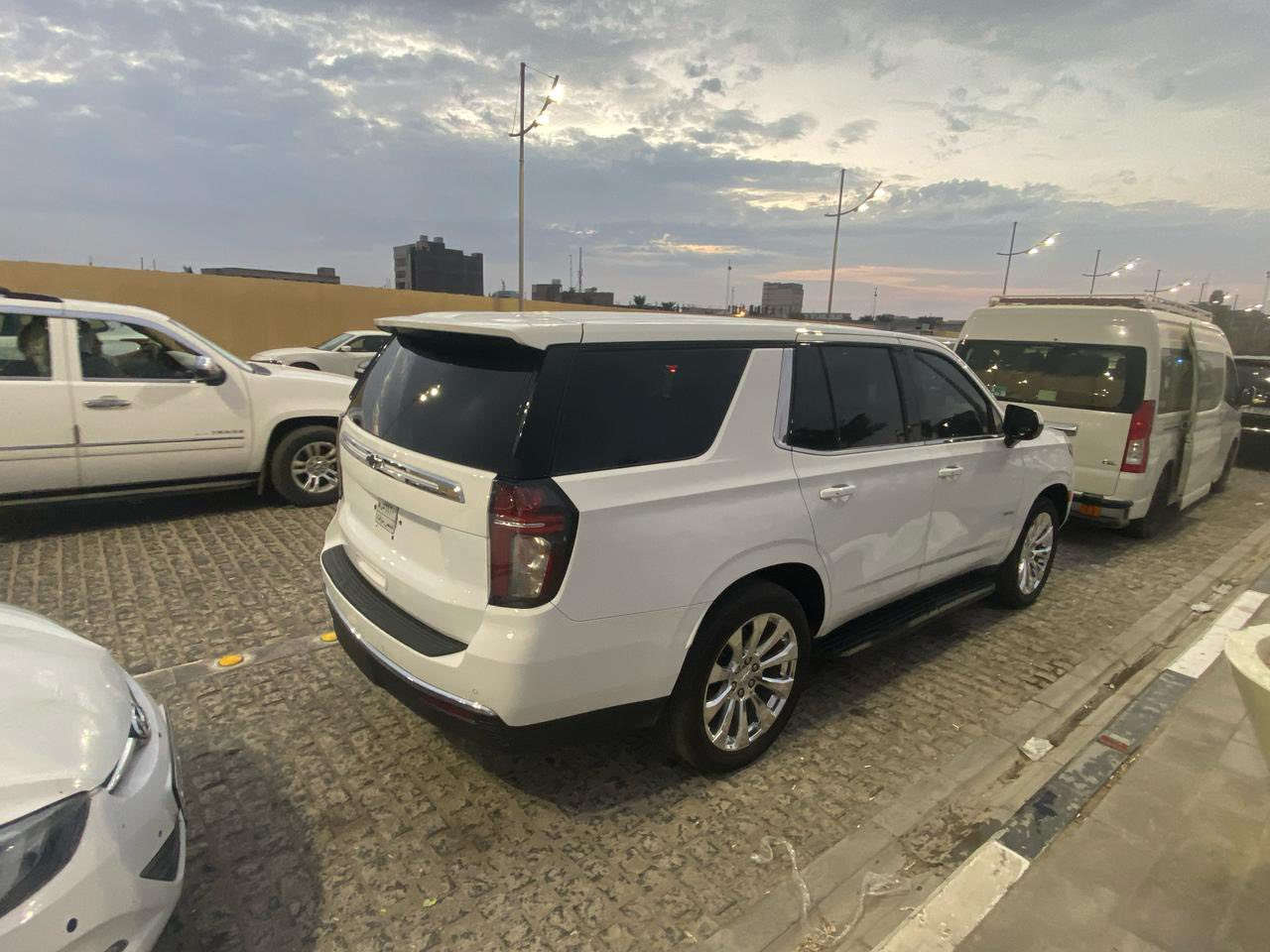 السلام عليكم تاهو ٢٢ بوليسي للبيع  رقم بغداد مع صور الحادث للتفاصيل *********** السعر٣٩٥$
