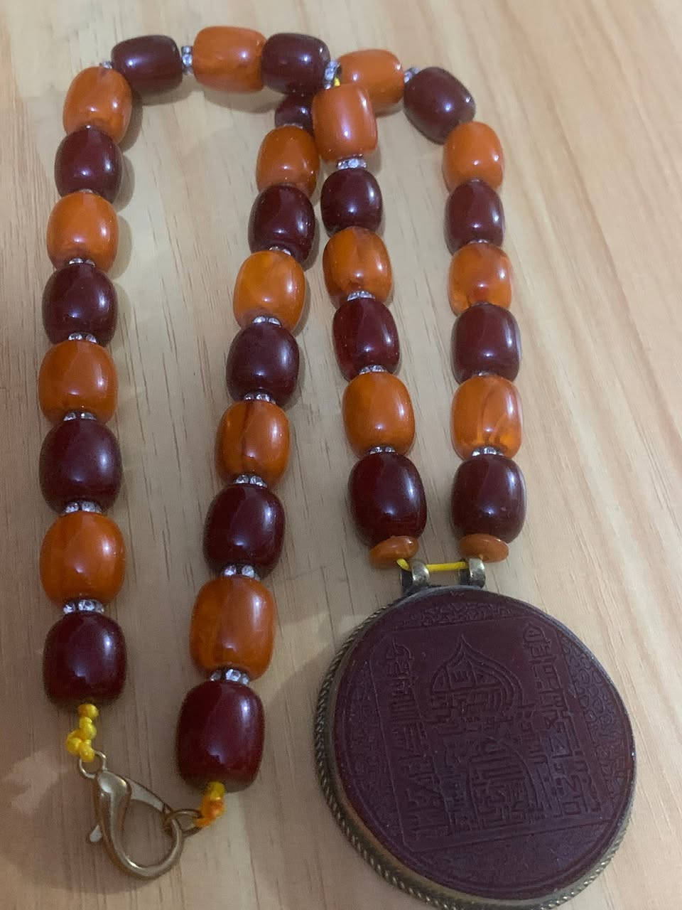 السلام عليكم قلاده عقيق (المعوذات)وحجر سندلوس


**إذا كنت صاحب هذا الإعلان وتريد حذفه لأي سبب، رجاءا أرسل رسالة إلى الدعم الفني**