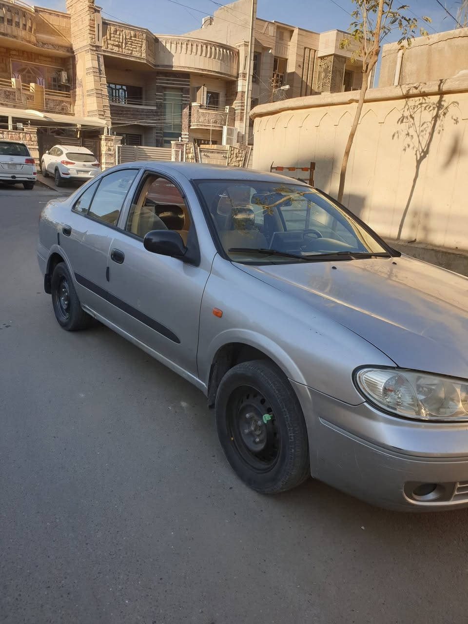 نيسان سني ٢٠٠٤ كفاله عامه كير عادي سياره جديده سعر ٨٢ ورقه وبيها مجال بسيط رقم السياره بغداد رقم الجديد اتصال ***********
