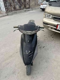 دراجه 60 مكفولة من كلشي كهربيات سلف وهندر السعر 300 وبيها مجال العنوان...