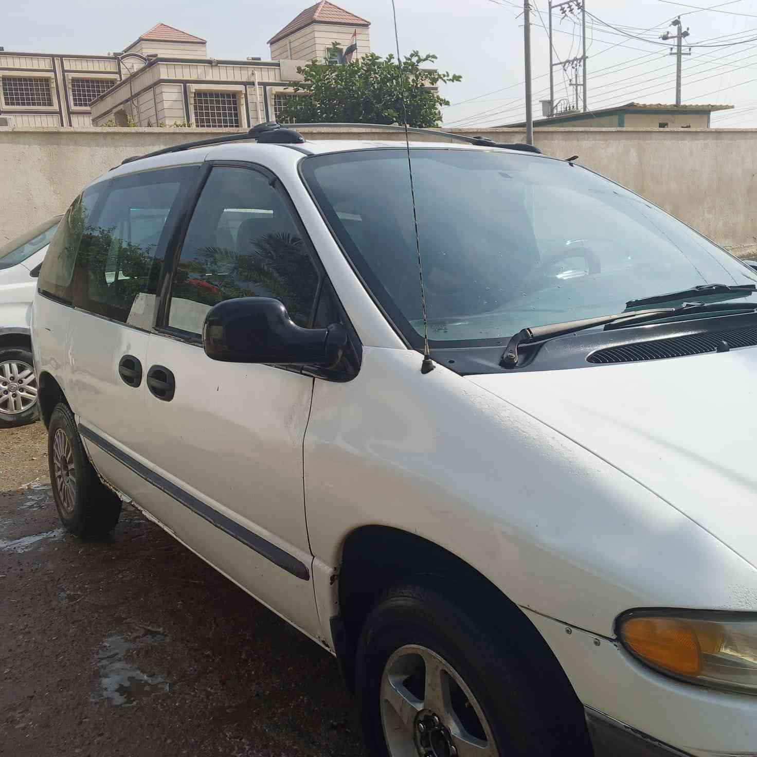 دوج كرفان موديل ٩٨محرك بلاد ٢٤٠٠ اوتماتيك محرك جديد تايرات تخم رقم بصره سعرها ٣٨وبيها
*********** البصرة, العراق
