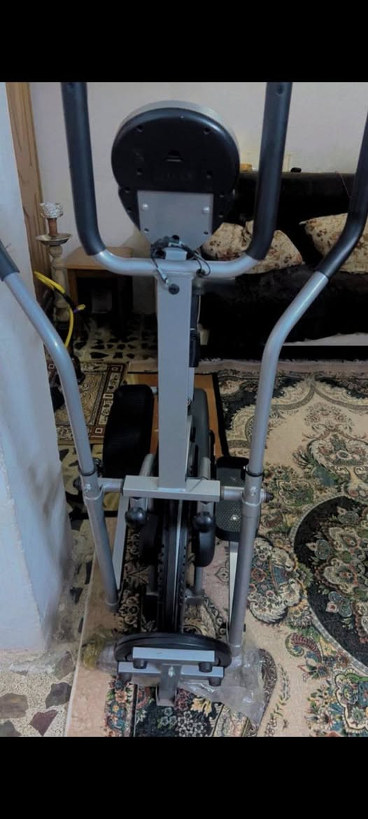 السلام عليكم بايسكل رياضه للبيع ب125 وبي مجال مكاني بغداد حي العامل رقمي ***********
