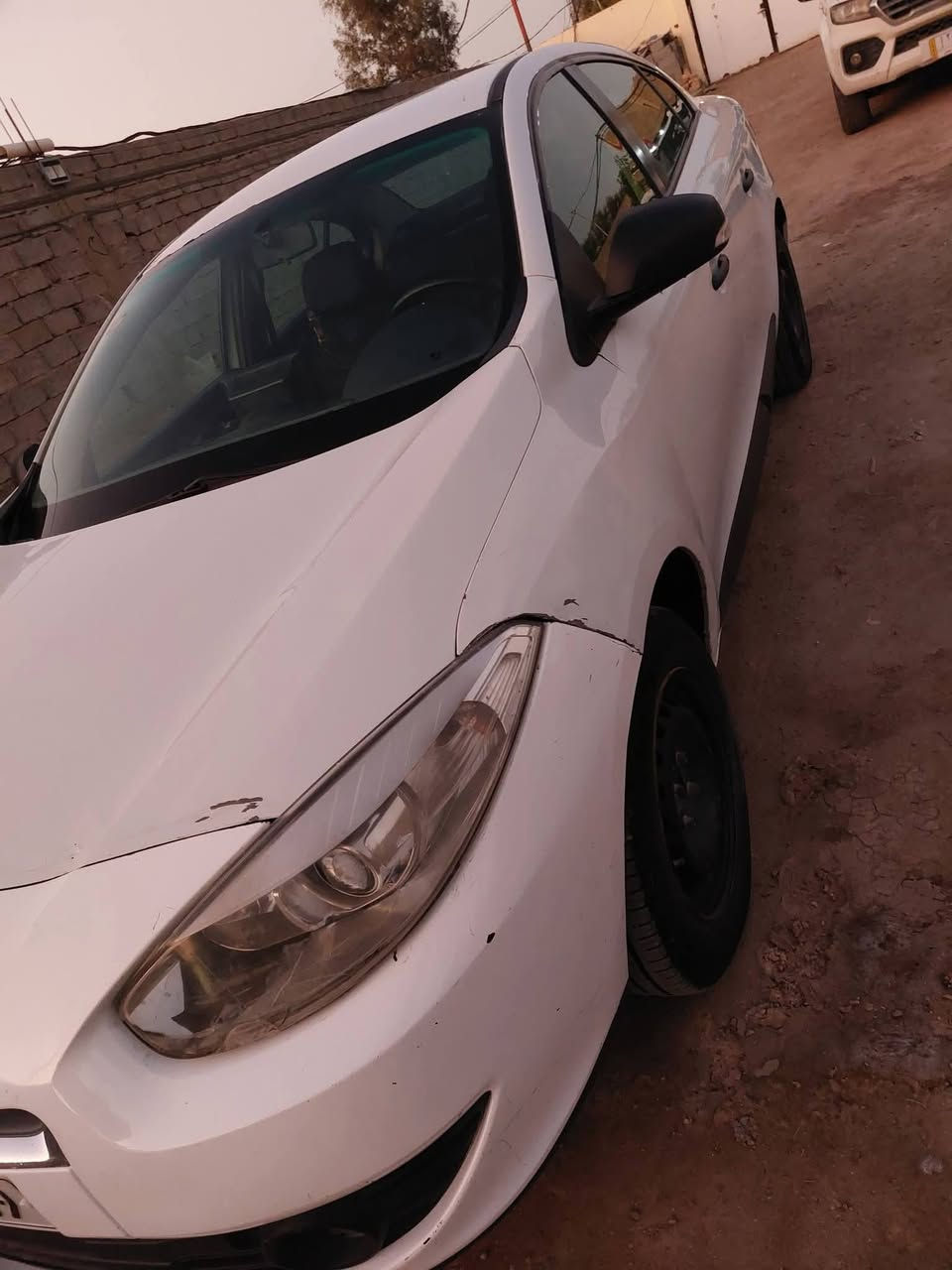 رينو فلونس موديل ٢٠١٢ بغداد سياره باسمي سنويه ل٢٨ مكفوله بيهه دحجات بسيطه وبارد قليل دعاميه جديده محرك قبق الاصفر المرغوب مكان ديوانيه سعر عل خاص واتساب ***********
