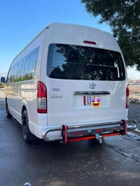 تويوتا هايس 2025 بانزين كفاله من الزلغ دوشمه عامه جاهزه للخير رقم اربي...