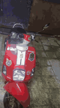 سلام عليكم دراجه بوليسي دراجه كامله من كل النواحي لا مجفته ولا مفتوحه كهربايات كامله مكينه بلاد من التاير للكابريتر شلعه ومعدل فول واضمن السعر650 وبيه مجال الرقم متوفر واتساب هم ***********
