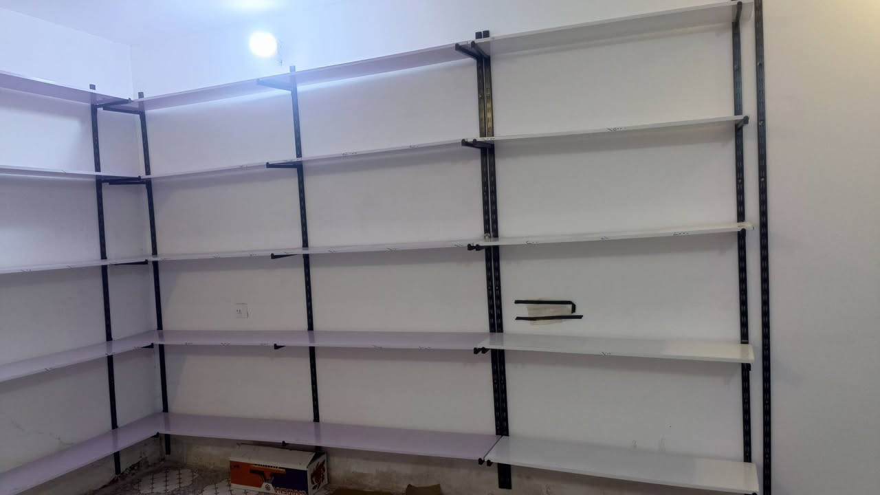 رفوف 12 متر ستخدام 15 يوم نضيفات 325 وبيهن مجال


**إذا كنت صاحب هذا الإعلان وتريد حذفه لأي سبب، رجاءا أرسل رسالة إلى الدعم الفني**