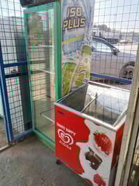 العارضة طافيه ماعرف شبيهه ولمجمده شغاله اثنينهن 250قفل من الاخير 07706...