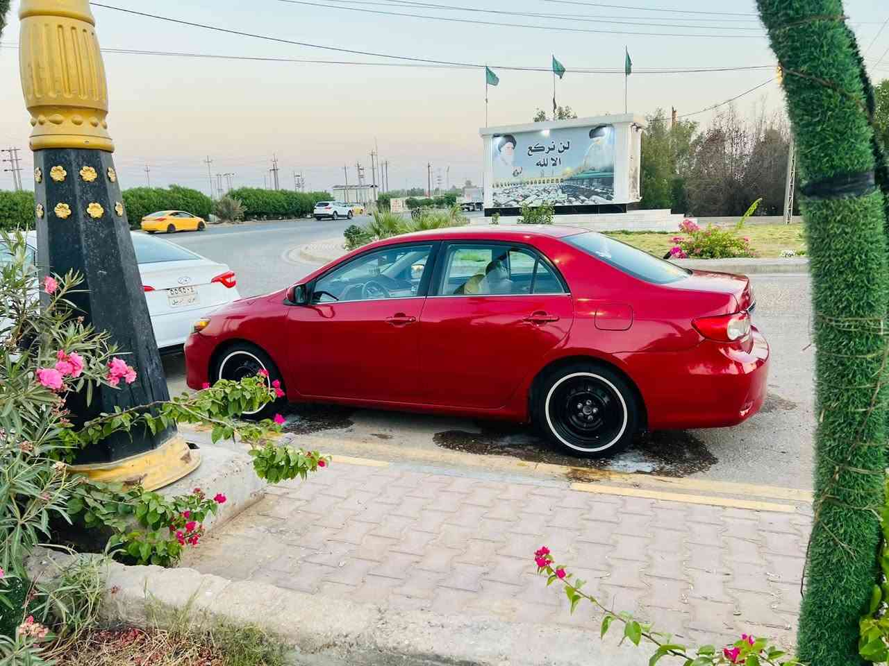 لسلام عليكم للبيع كورلا موديل 13وراد امريكي حادث جاملغ وبنيد بيه صبغ حزام رقم كربلاء كير ومكينه حاويه حداديه تبريد ثلج  السياره جاهزه من كل شي مكاني بابل كفل السعر 100 للستفسار التصال ***********
