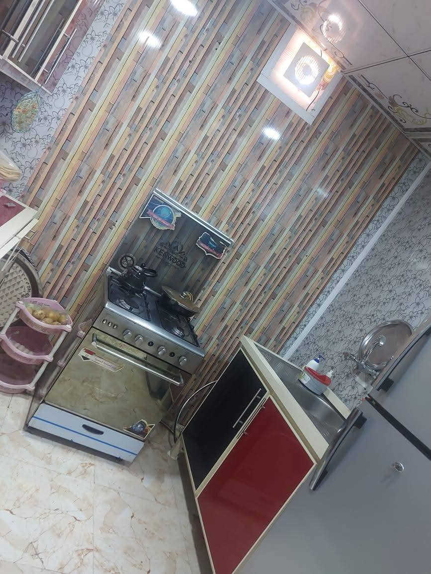 دار للبيع المساحه 50متر طابقين
ثلاث غرف نوم وصحيات
صاله كبيره ومطبخ المكان حولي ابو مهدي المهندس البيت وجهه عله الشارع عرض الشارع 20متر ماء وكهرباء باب البيت السعر 35  ***********
