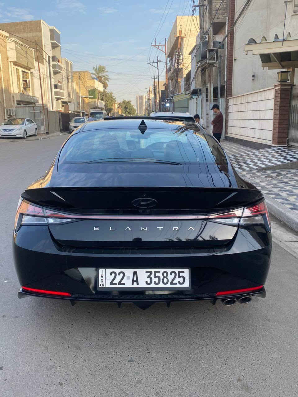 السلام عليكم عندي النترا Nline للبيع موديل 2021 رقم اربيل الجديد تريد تحويل تريد وكالة وارد امريكي حادث بسيط بدون اي دواخل بيها ٣ قطع صبغ وشوية بي دي ار بالكصة مال قمارة مواصفات 
1-فتحة 
2-بصمة 
3-شاشة جبيرة 
4-كامرة دوارة 
5-اشاير بالمري 
6-كشنات حضن 
7-لدات امامية 
8-لدات خلفية 
9-مكينة 1600 تيربو 
10-صوت كزوز بلادي 
11-رادار امامي 
12-رادرات جانبية 
13-ويل كروم 
14-تشغيل عن بعد 
15-ثلاث وضعيات قيادة 
16اضاءة ترحيب عند الاقتراب
17 كشنات تدفئة
وبعد بيها هواي مواصفات مزوعه مواصفات
مكان السيارة بغداد الطوبجي رايدها ب ١٣٦ وبيها مجال بسيط للاستفسار الاتصال *********** بغداد, العراق
