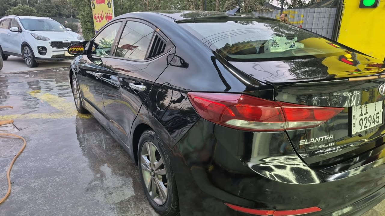 السلام عليكم
للبيع النترا وارد كندي موديل 2018 لمتد فول موصفات
فتحه 
بصمه تشغيل 
بصمه ابواب
مقاعد هيتر +تبريد
ستيرن هيتر
رادار جانبي 
اشاير بلمري
السيارة جاهزه من كلشي هزه ورقم وسنويه جديد
كير محرك مكفول برغي ممفتوح بيه
ماشيه 113 الف كيلو
محرك 2000دوش
كير اي تي
السيارة داخله بدون حادث
ب العراق تبديل بابتين جهت اليسار طبق الاصل بدون دواخل بدون ايرباك
السعر 130 بيه مجال
مكاني بغداد حي الجهاد
الاتصال 
***********
