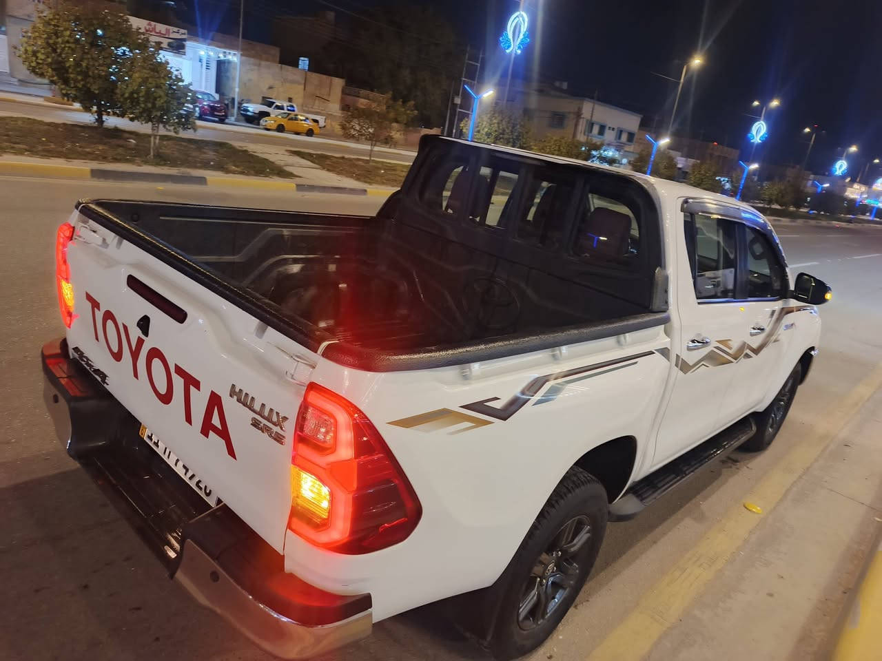 سلام عليكم
تيوتا هايلوكس مديل 2024فول مواصفات 
رقم بغداد مكفوله كفاله عامه من ال ضربه والصبغ 
والبارد سونار منزله بل منشور سياره حلوه ماشيه ٦٠
مكينه ٢٧٠٠ اربعه مكاني كربلاء سعر ٣٣٠ بيها مجال شي قليل 
رقم الهاتف *********** واتساب موجود
