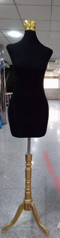 قماش جديد • مقاس ٤٠/٤٢/٣٠ • توصيل مجاني