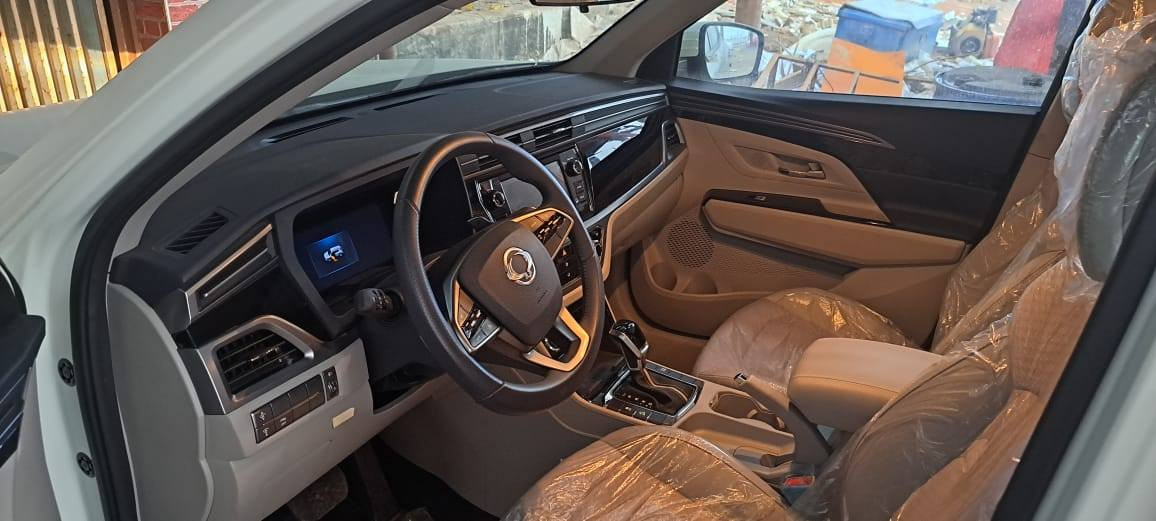 السلام عليكم استلام شركه زيرو صفر كيلو متر فول لاخير مديل ٢٤ كفاله عامه *********** السعر ٢٢٥ وبيهه مجال
