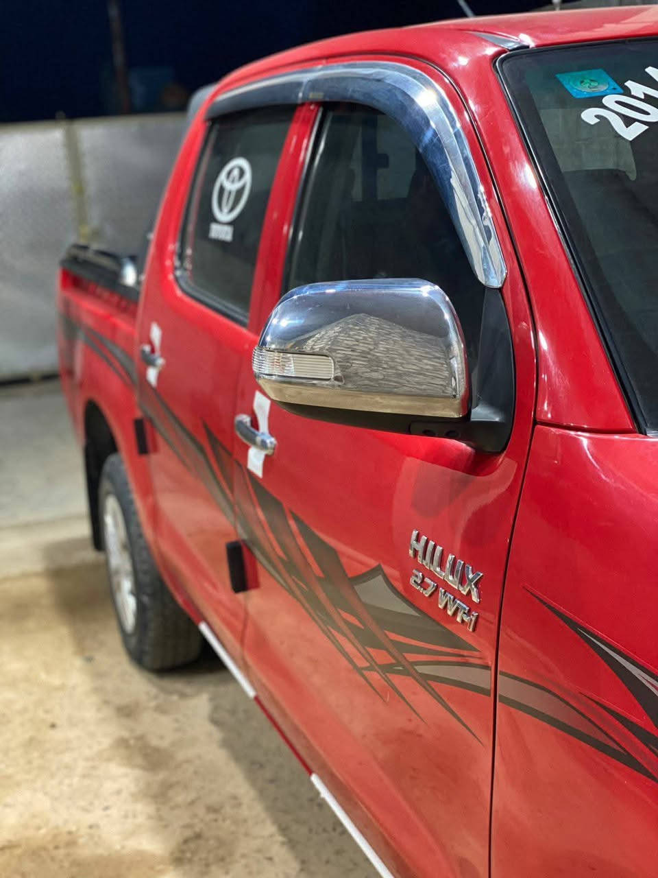 للبيع بيك آب هايلوكس موديل 2014
رقم بغداد باسمي 
ماشيه 154 حقيقي
الاستفسار أكثر على هذا الرقم/ ***********
