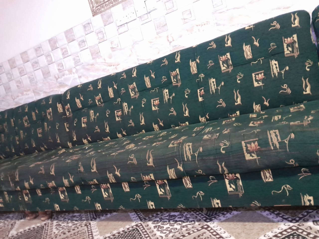 السلام عليكم للبيع تخم 4 قنبات للبيع خشب عراقي ثقيل للاتصال ***********
***********
