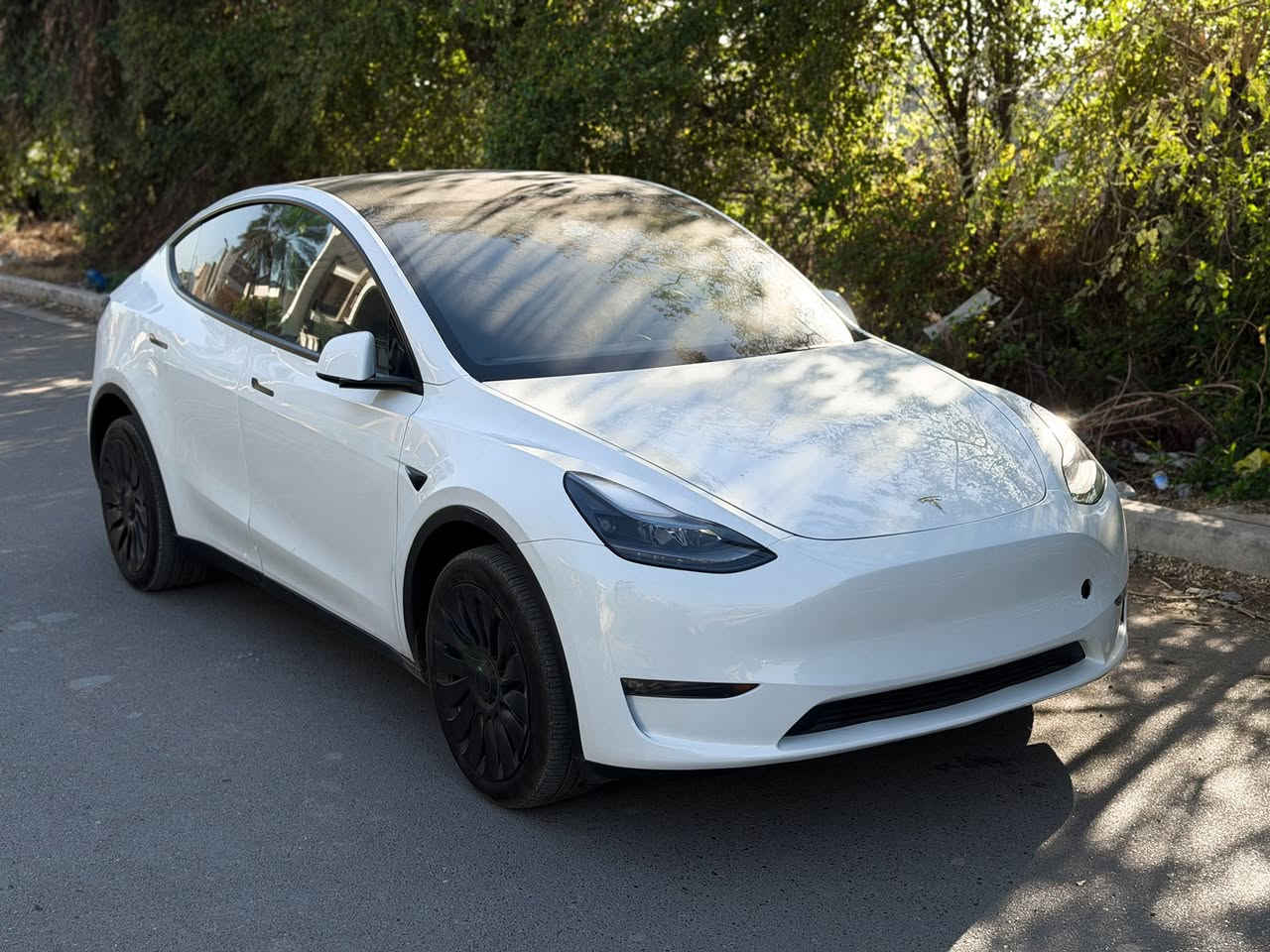 للبيع Tesla Model Y Dual Motor
الموديل:- 2024
العداد:- 24.000Mile ( دخول جديد )، 

الحادث:- بدون ايرباك
ثلاث قطع جانبية بدون دواخل
١- تبديل وصبغ باب السائق
٢- تعديل بسيط وصبغ باب خلف السائق
٣- تعديل وصبغ جاملغ خلفي
صور الحادث مرفقة

أون لاين أخر تحديث وبيها فون كي

موقع السيارة بغداد الاعظمية
للأستفسار ***********
