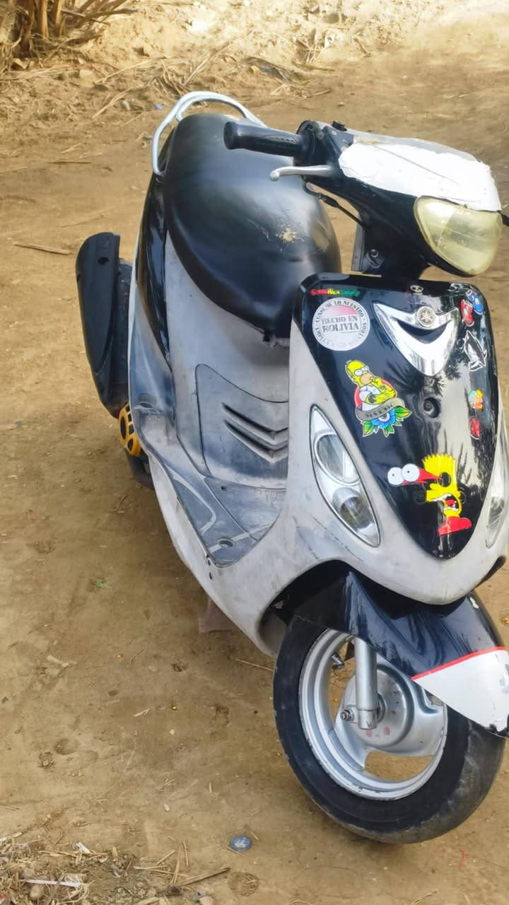 سلام عليكم دراجه ماكس كهربايات كلهه شغله هورن شغال بس سلف عوزه شخاطه فقط سعره 650 شراي اتصل *********** مكاني سماوه ناحيه المجد
