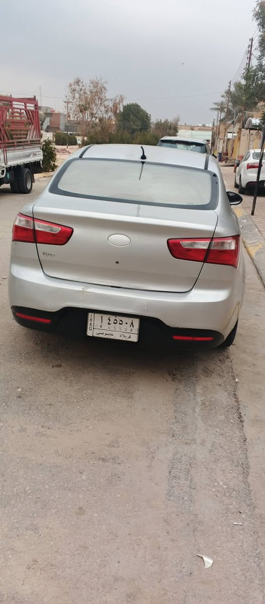 كيه ريو خليجي 1600 م13
بيها باب السائق وباب الوره السائق وقبق الجنطه بيهن صبغ وبيها جراد خفيف

رقم كربلاء دولي باقي عل استلام

مكينه كير حداديه نضيفه

ابيع سونار

سعر 80 وبيها مجال

مكاني كربلاء الحر 

***********
