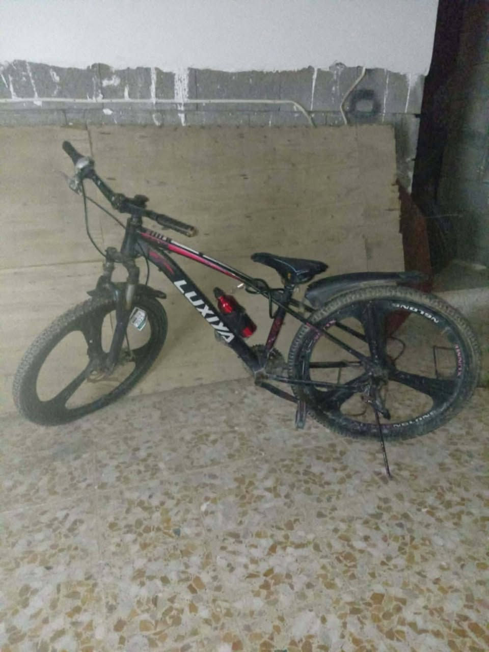 للبيع  الشراي يجي خاص


**إذا كنت صاحب هذا الإعلان وتريد حذفه لأي سبب، رجاءا أرسل رسالة إلى الدعم الفني**