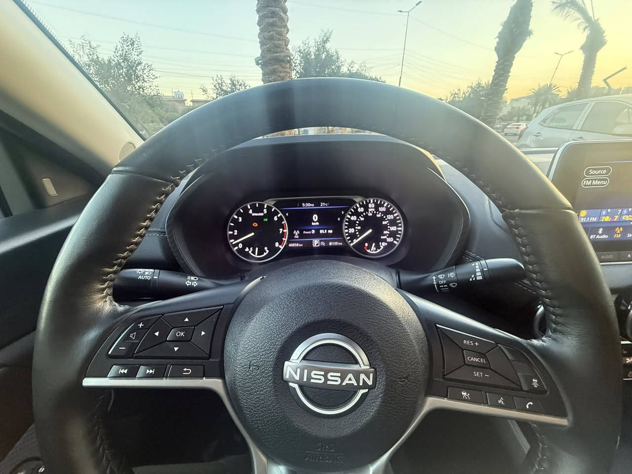 نيسان سنترا موديل 2024 فول عده الفتحه حادث جاملغ وحافه البنيد وبيهه قطعتين كلير امريكا سياره ترقم جديد ابسمي ماشيه 25 مايل مواصفات معروفه شاشه كبيره نضام اندرويد رادارات امامي وجانبي وخلفي حساس خلفي بصمه تشغيل عن بعد العنوان بغداد حي جهاد سعره 130 وبيه مجال رقمي ***********
