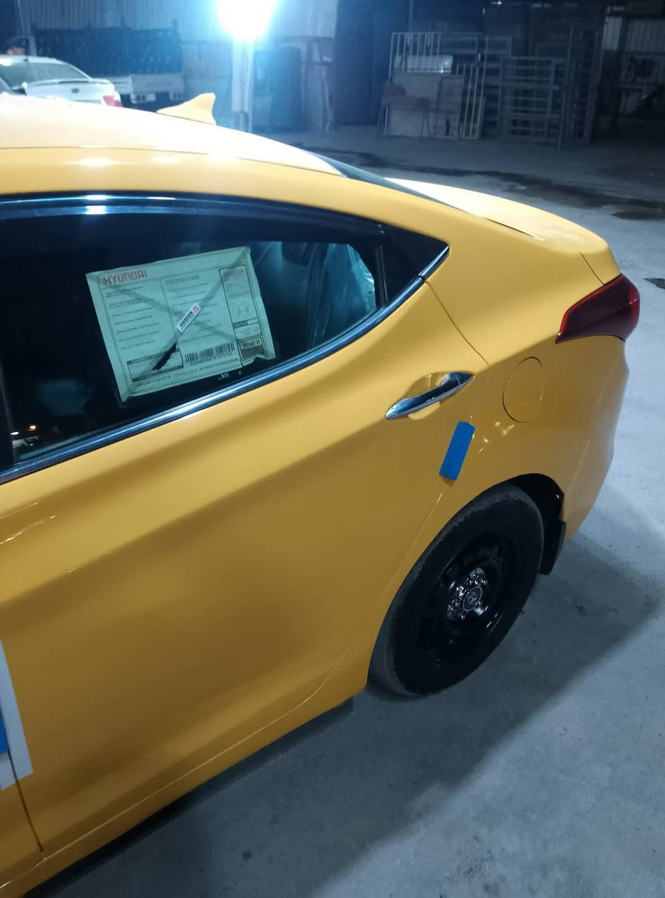 سلام عليكم لنترا موديل 2016فول رقم بغداد دولي موصفات أمريكي حادثه جاملغ وبنيد مكينه 1800دوش مكينه كير تبريد حداديه كله جديد مكاني بابل لسعر 103وبيه مجال قليل 
***********
