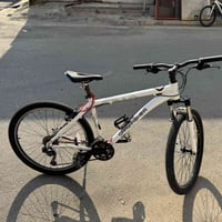 بايسكل باسكل جبلي للبيع  السعر 350 وبي مجال مكاني حي العامل للتواصل 07...