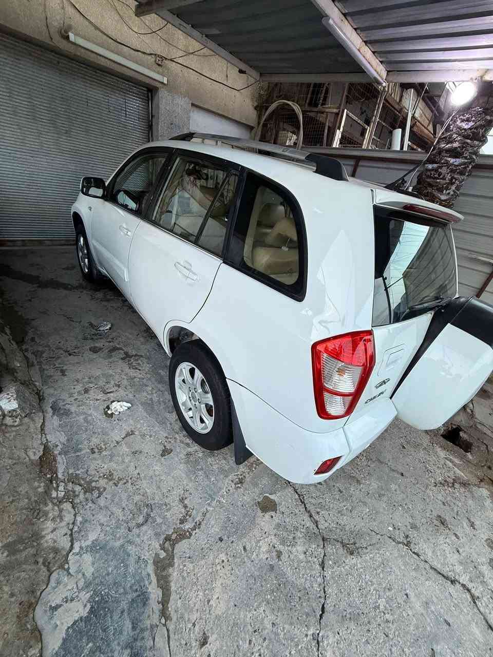 السلام عليكم ورحمه الله
تيكو موديل 2013  كفاله من لضربه ماشيه 80  فقط ع وضع وكاله
بيها صبغ ع كد شبر وموجود سونار 
مكينه كير وصدر وتخم تاير كلها جديد
سعرها 65 وبيه مجال حق الجيه
رقم بابل انكليزي وبسمي وتحويل ثاني يوم
مكاني بابل المسيب‭
***********
